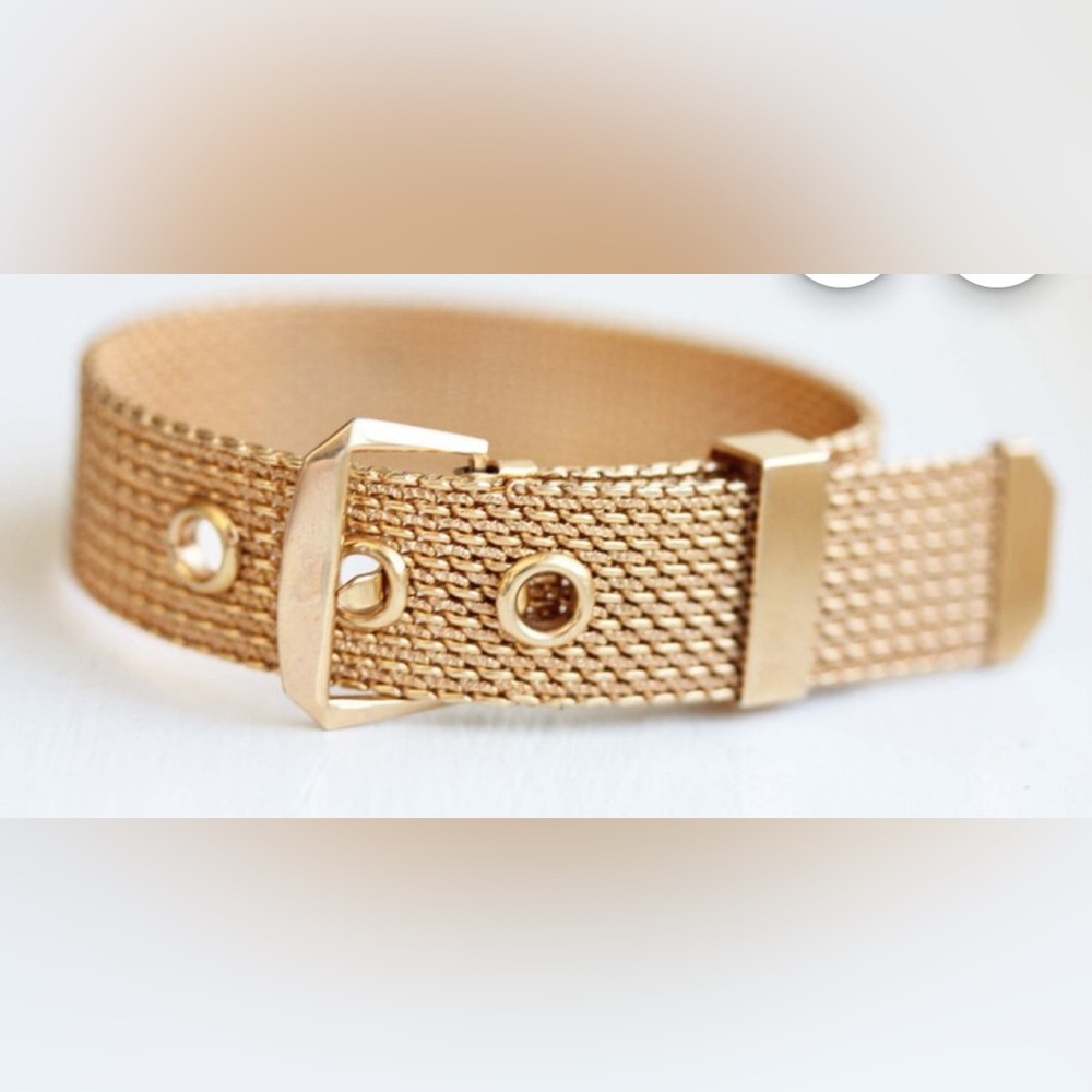 Vintage Avon buckle bracelet